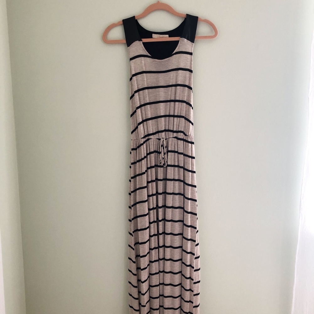 ✨Everleigh Anthropologie Striped Maxi Dress - Picture 3 of 9